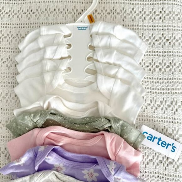 (16) Baby Girl Newborn & 0-3 Months Onesies / Bodysuits Bundle Lot - Picture 5 of 6